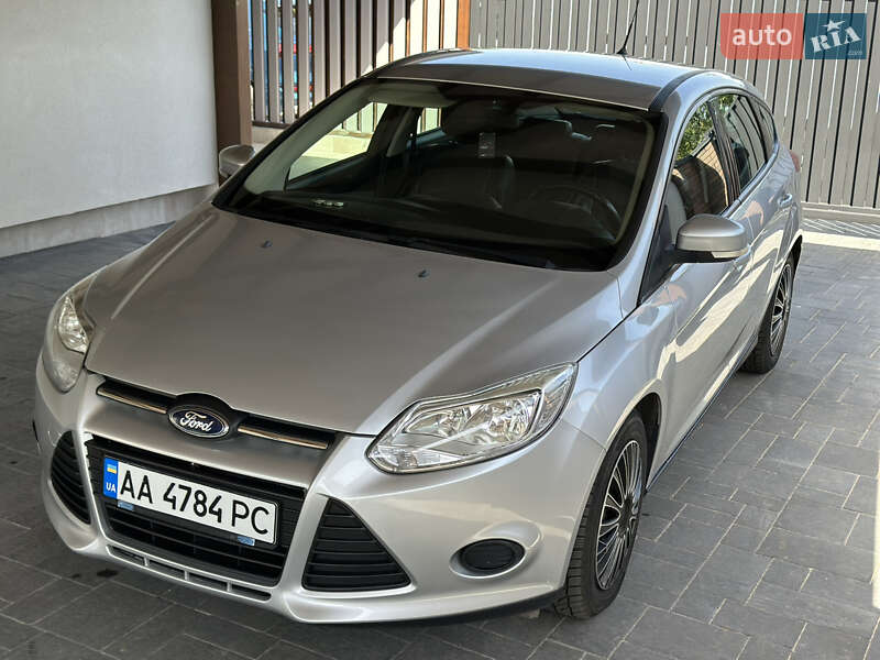 Хэтчбек Ford Focus 2013 в Владимире фото 2 Хэтчбек Ford Focus 2013 в Владимире
