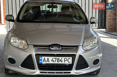 Хэтчбек Ford Focus 2013 в 