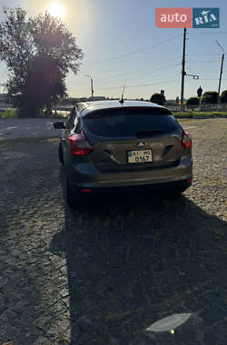 Хэтчбек Ford Focus 2014 в 