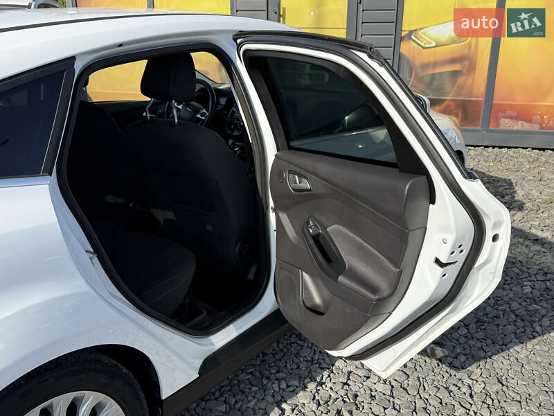 Хетчбек Ford Focus 2011 в Стрию
