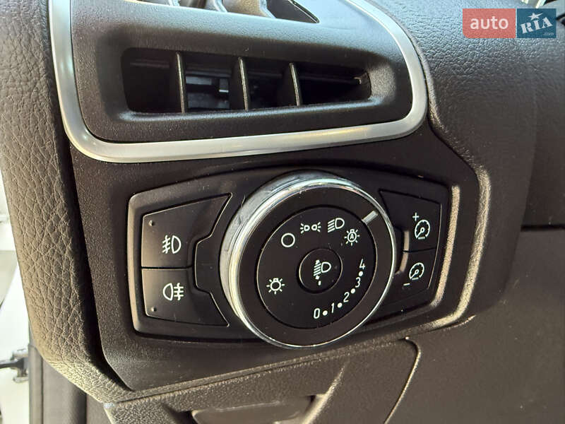 Хетчбек Ford Focus 2011 в Стрию
