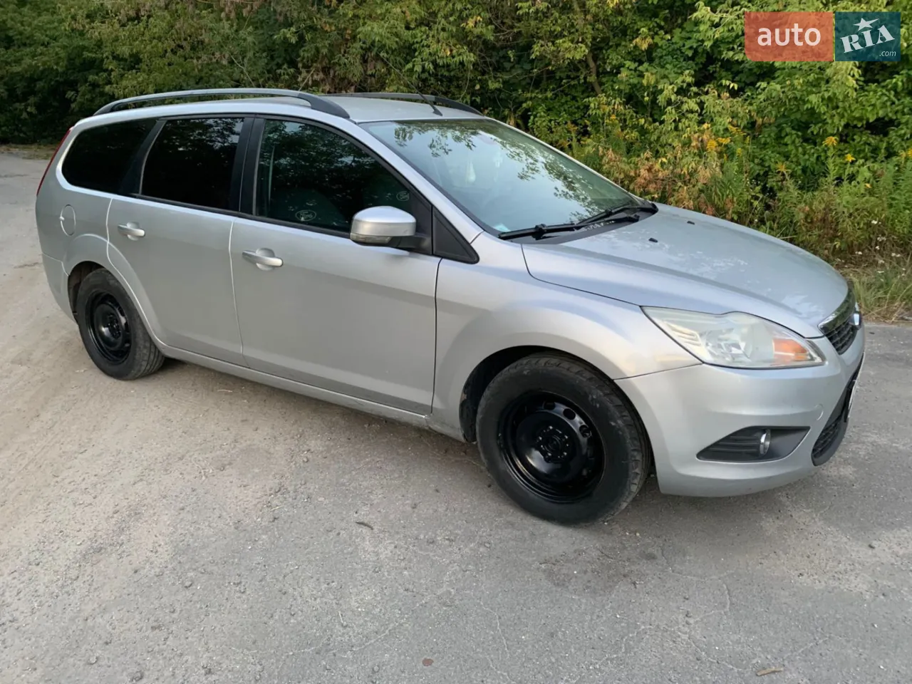 2010 Ford Focus - мініатюра 20