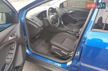 Седан Ford Focus 2017 в 