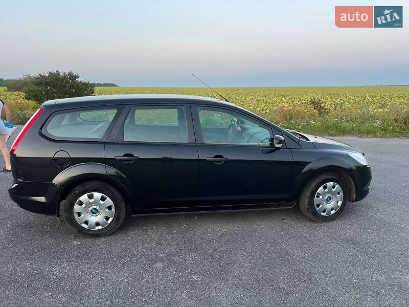 Универсал Ford Focus 2010 в Радивилове