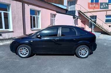 Хэтчбек Ford Focus 2007 в 