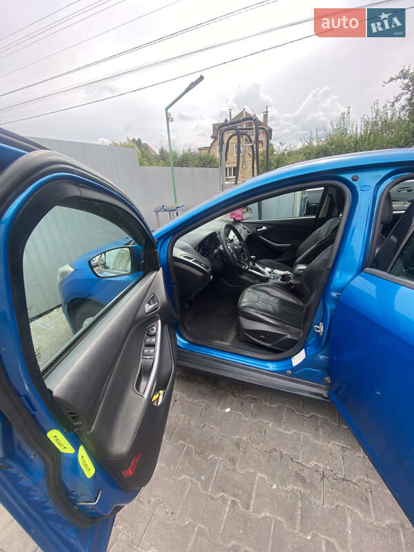 Седан Ford Focus 2013 в Києві фото 16 Седан Ford Focus 2013 в Києві