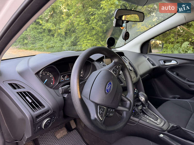 Хэтчбек Ford Focus 2017 в Полтаве