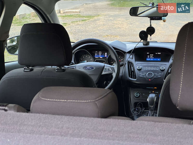 Хэтчбек Ford Focus 2017 в Полтаве
