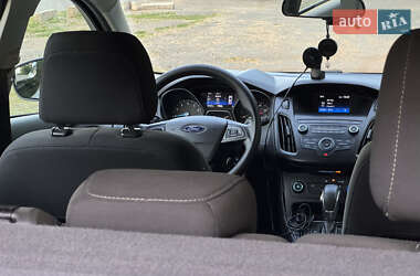 Хэтчбек Ford Focus 2017 в 