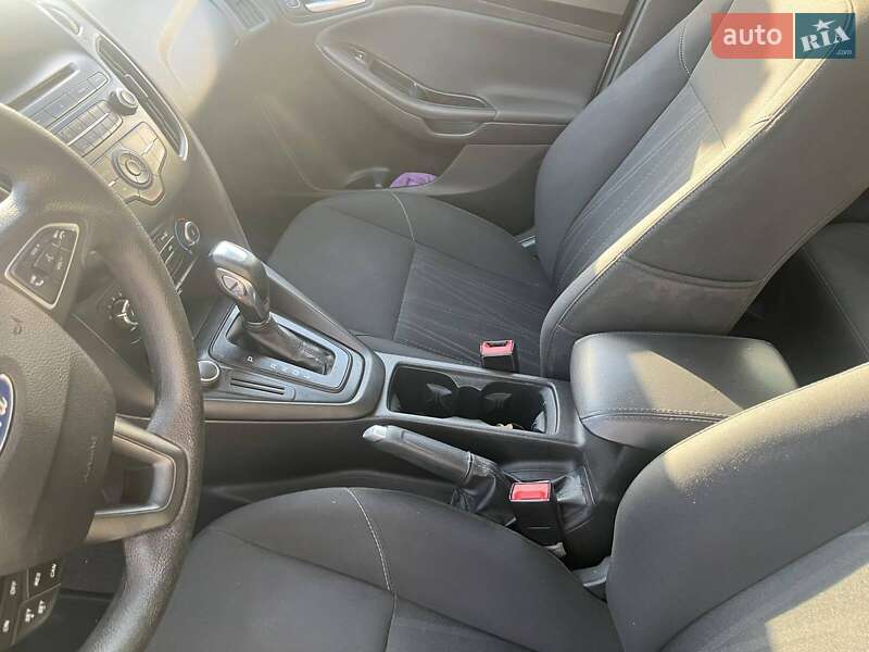 Седан Ford Focus 2015 в Днепре