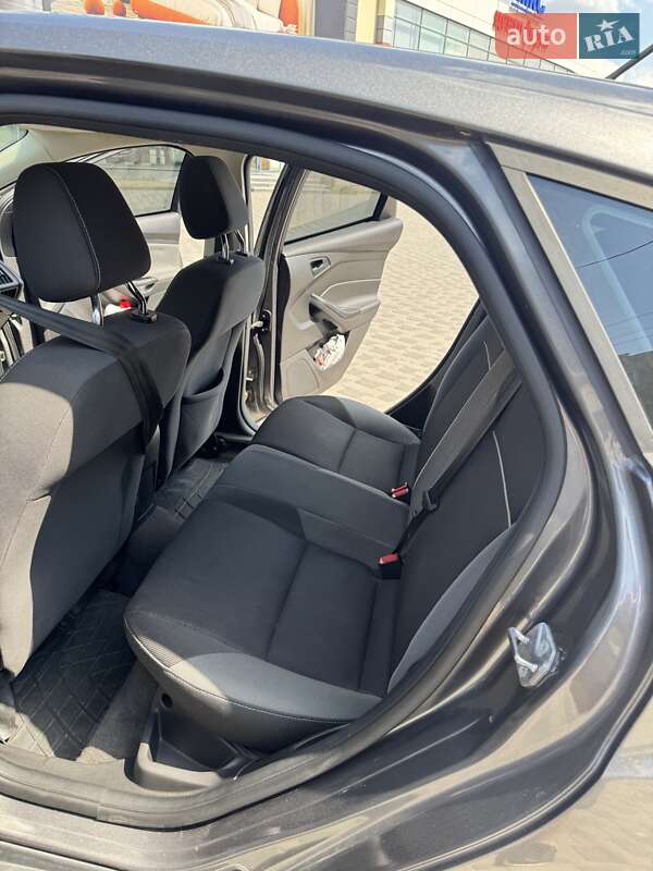 Хэтчбек Ford Focus 2012 в Хмельницком фото 16 Хэтчбек Ford Focus 2012 в Хмельницком