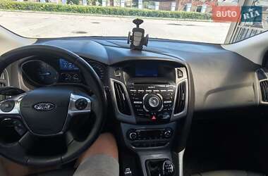 Универсал Ford Focus 2013 в 