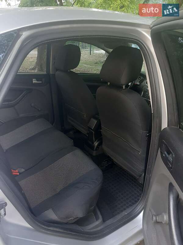 Седан Ford Focus 2007 в Києві