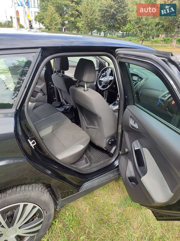 Універсал Ford Focus 2013 в Чернівцях