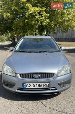 Седан Ford Focus 2005 в 