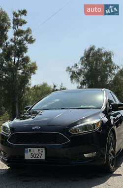 Седан Ford Focus 2015 в 