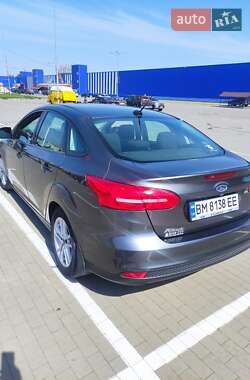 Седан Ford Focus 2017 в 