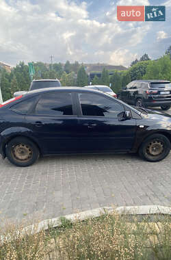 Хэтчбек Ford Focus 2007 в 