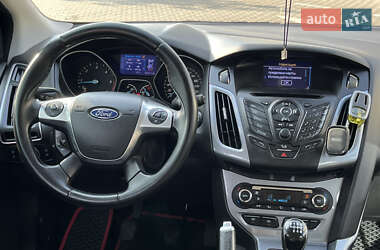 Универсал Ford Focus 2012 в 