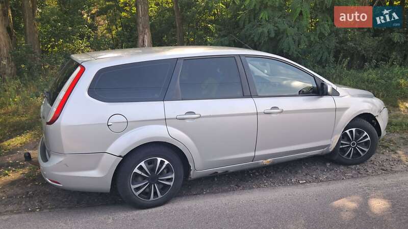Універсал Ford Focus 2008 в Бучі