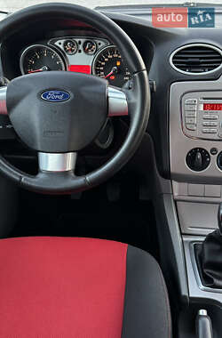 Универсал Ford Focus 2009 в 
