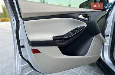 Хэтчбек Ford Focus 2014 в 