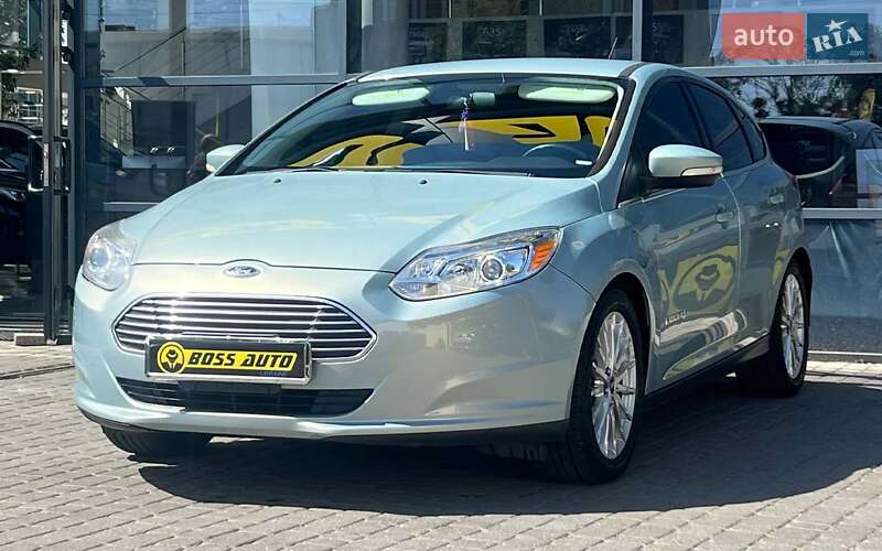 Хэтчбек Ford Focus 2013 в Ивано-Франковске фото 3 Хэтчбек Ford Focus 2013 в Ивано-Франковске