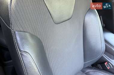 Седан Ford Focus 2011 в 