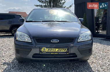 Хэтчбек Ford Focus 2006 в 