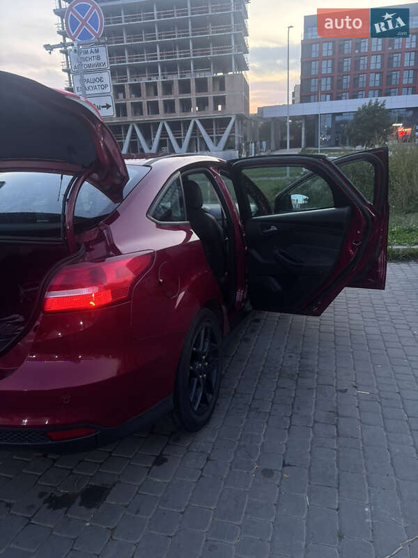 Седан Ford Focus 2016 в Львове