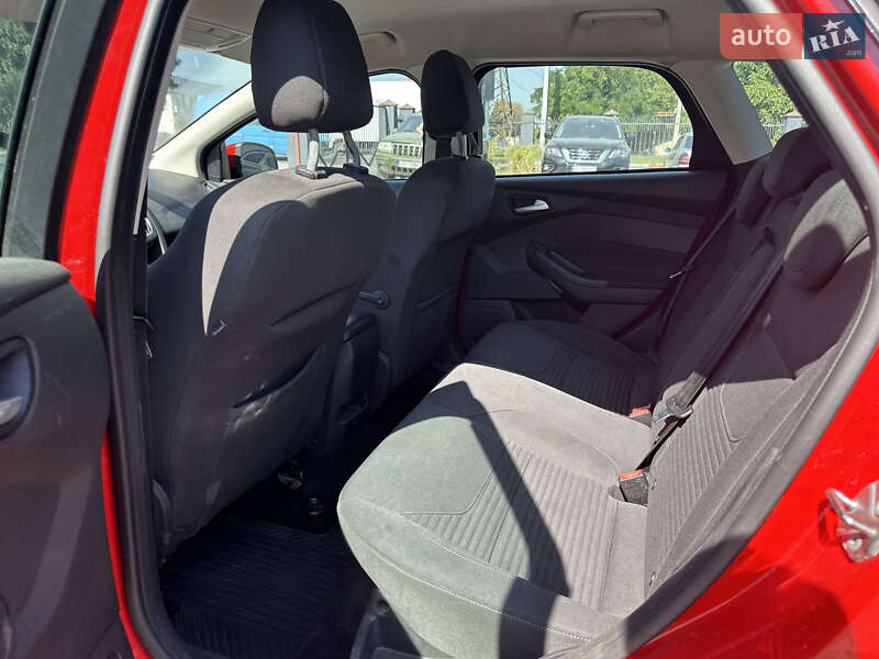 Универсал Ford Focus 2015 в Львове фото 10 Универсал Ford Focus 2015 в Львове