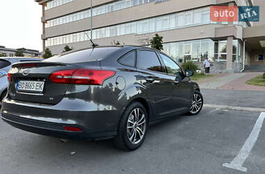 Седан Ford Focus 2016 в 