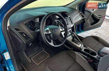 Седан Ford Focus 2014 в 