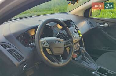 Седан Ford Focus 2017 в 
