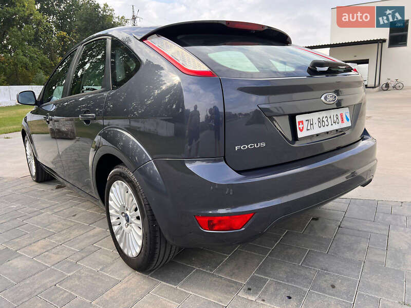 Хетчбек Ford Focus 2010 в Луцьку