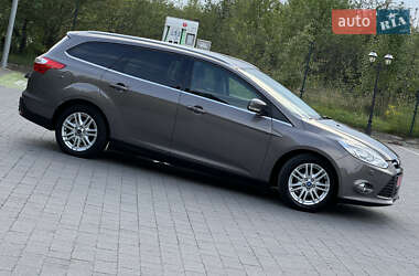 Универсал Ford Focus 2014 в 