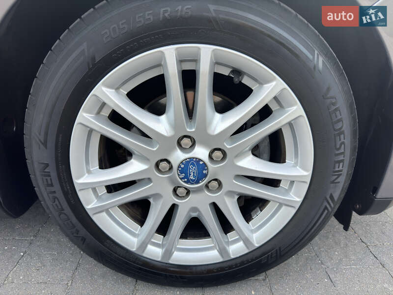 Универсал Ford Focus 2014 в Стрые