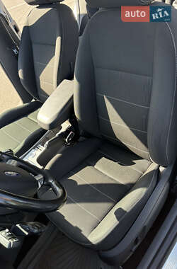 Универсал Ford Focus 2010 в 
