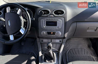 Универсал Ford Focus 2010 в 