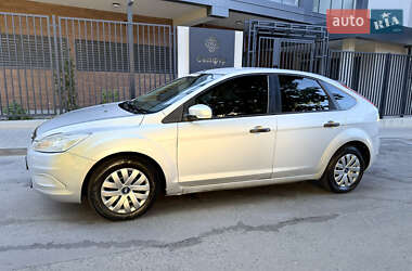 Хетчбек Ford Focus 2011 в 