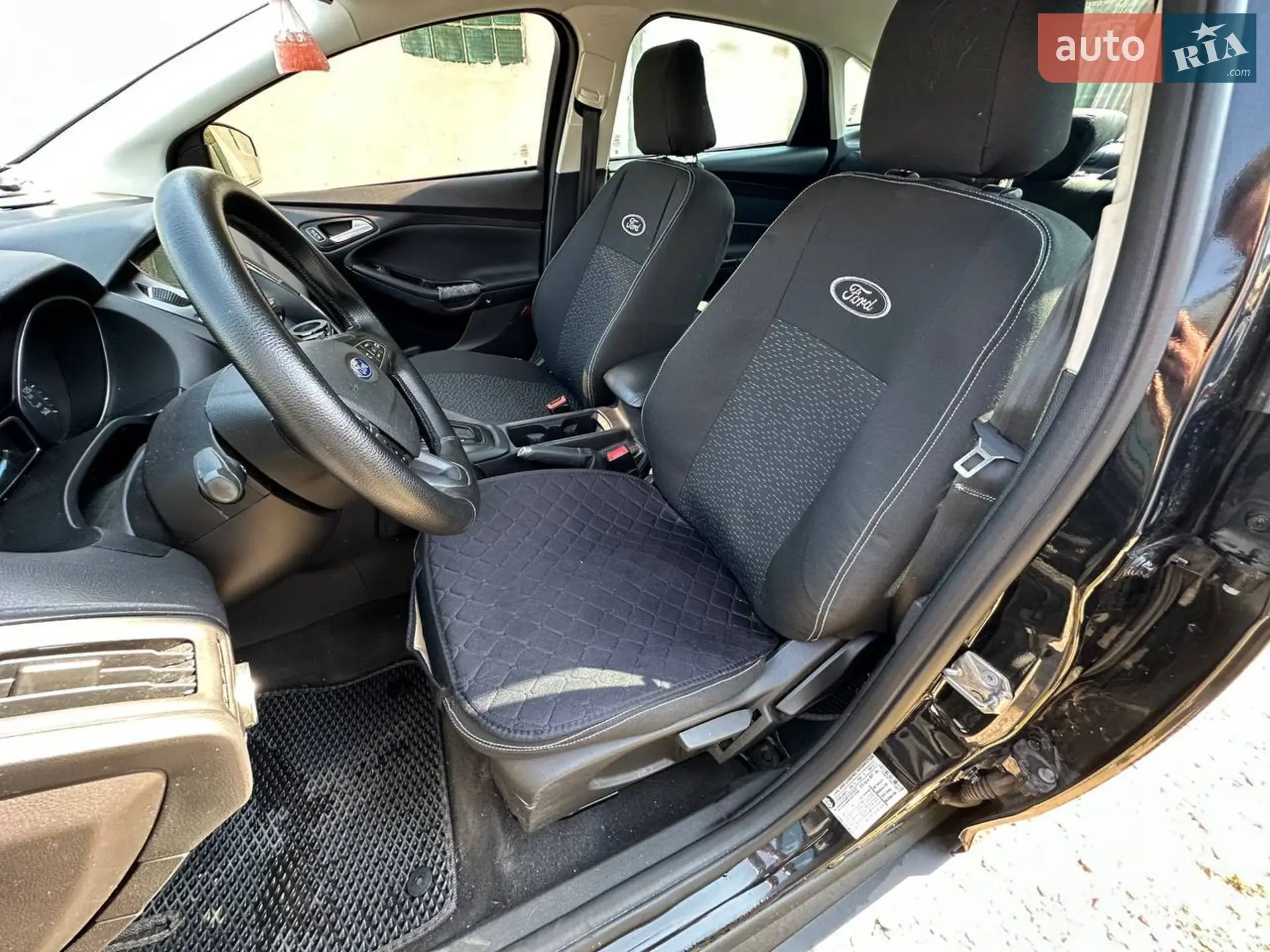 2015 Ford Focus - мініатюра 14