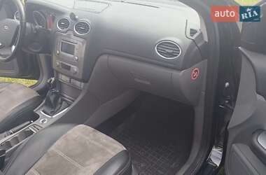 Универсал Ford Focus 2010 в 