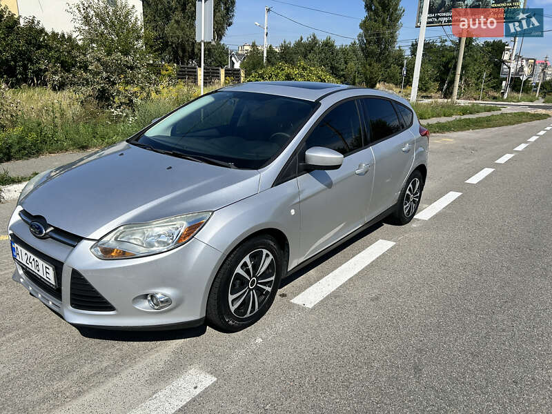 Хэтчбек Ford Focus 2011 в Киеве