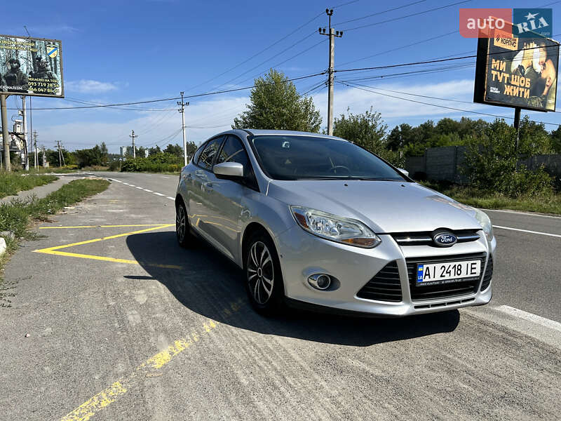 Хэтчбек Ford Focus 2011 в Киеве