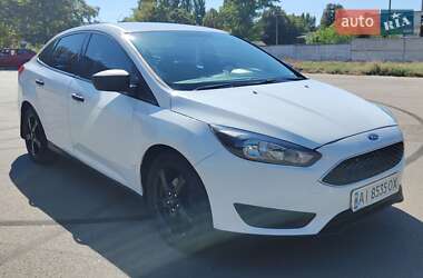 Седан Ford Focus 2016 в 