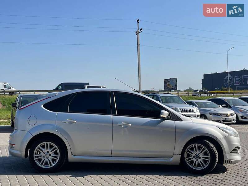 Хэтчбек Ford Focus 2010 в Львове фото 11 Хэтчбек Ford Focus 2010 в Львове
