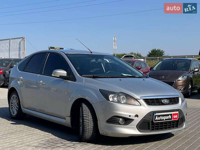 Хэтчбек Ford Focus 2010 в Львове фото 3 Хэтчбек Ford Focus 2010 в Львове