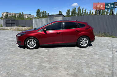 Седан Ford Focus 2015 в 