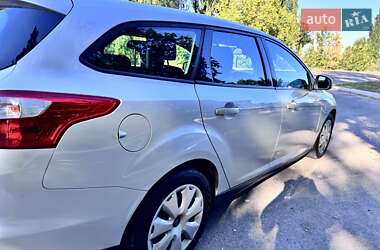 Универсал Ford Focus 2011 в 