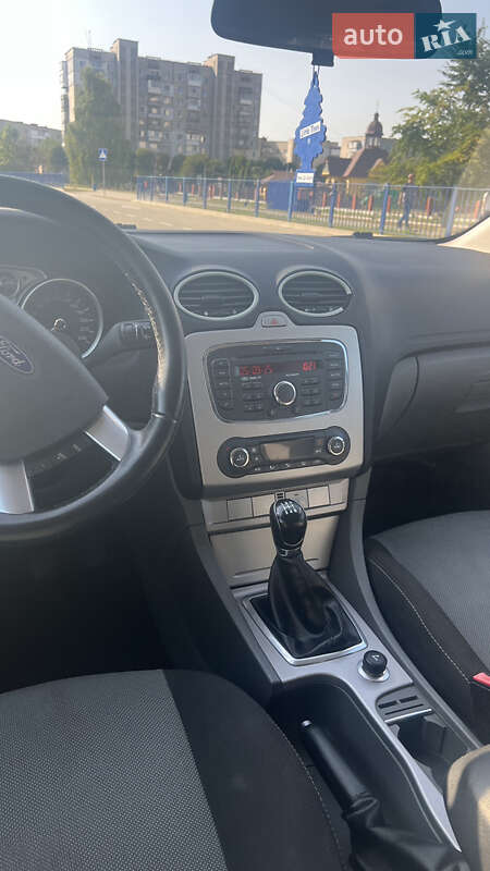 Универсал Ford Focus 2010 в Львове